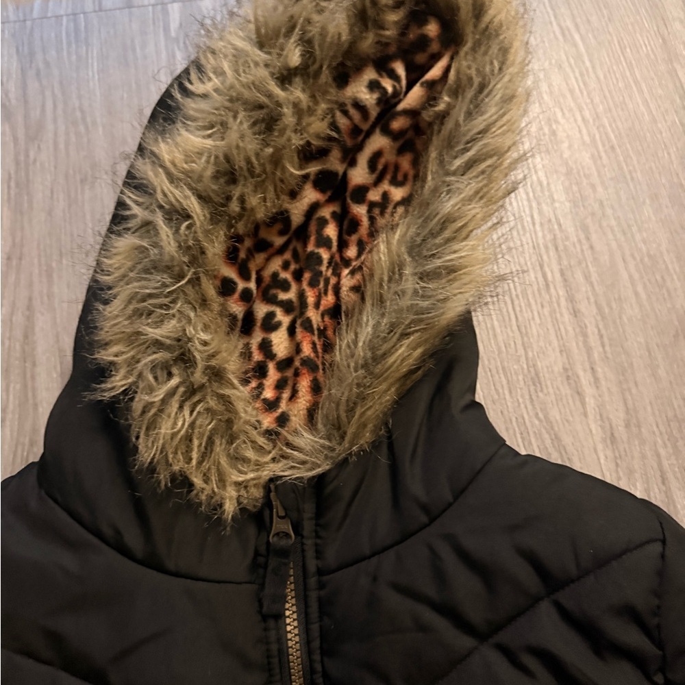Black Quilted Hooded Puffer Coat with Faux-Fur Trim - Picture 2 of 6
